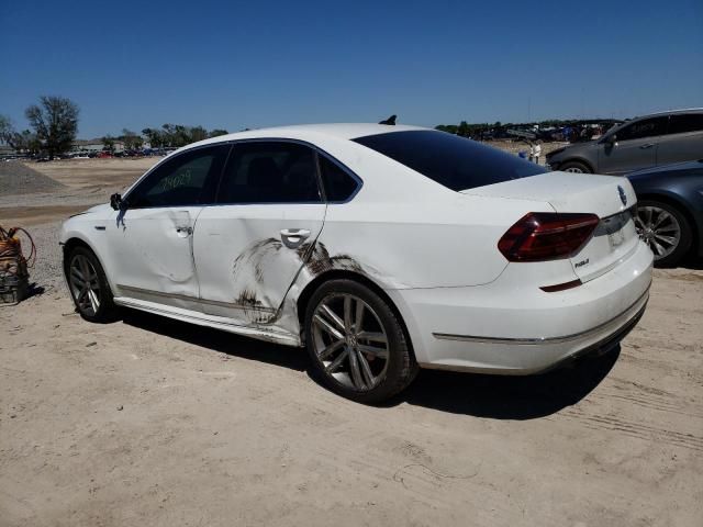 2017 Volkswagen Passat R-Line