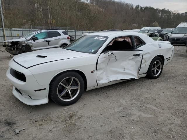 2015 Dodge Challenger SXT Plus