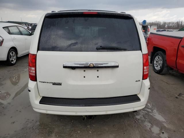 2008 Chrysler Town & Country Limited