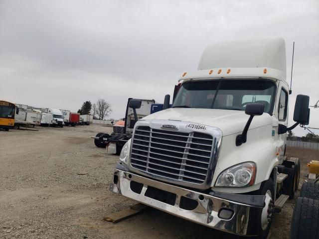 2014 Freightliner Cascadia 125