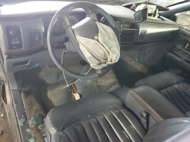 1996 Buick Roadmaster Base