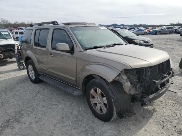 2006 Nissan Pathfinder LE