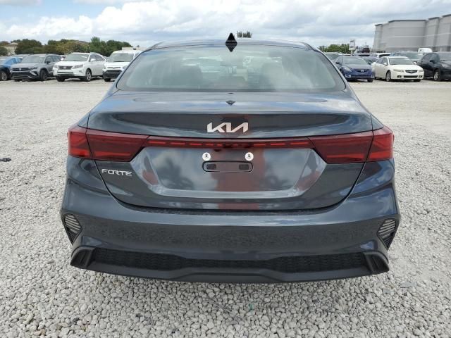 2024 KIA Forte LX