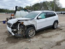 Vehiculos salvage en venta de Copart Greenwell Springs, LA: 2019 Jeep Cherokee Latitude