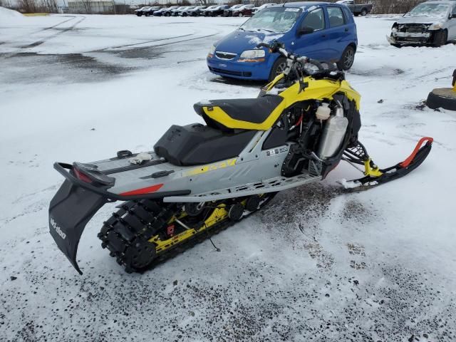 2019 Skidoo MXZ