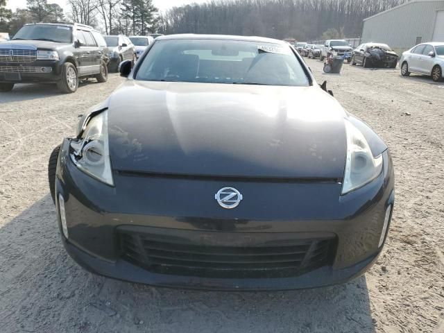 2017 Nissan 370Z Base