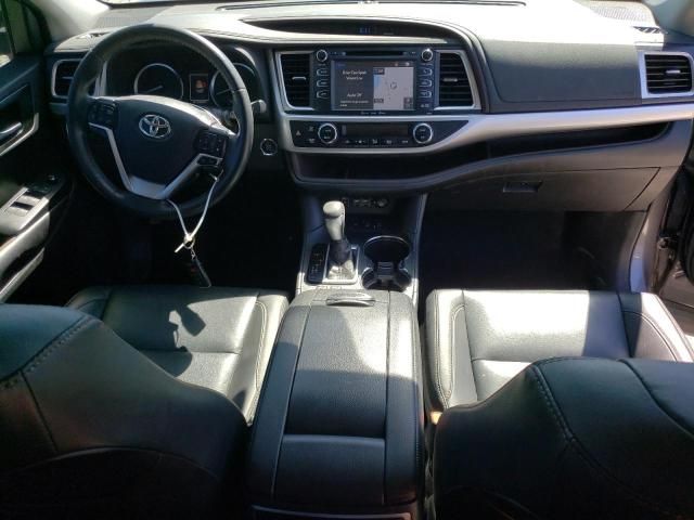 2019 Toyota Highlander SE