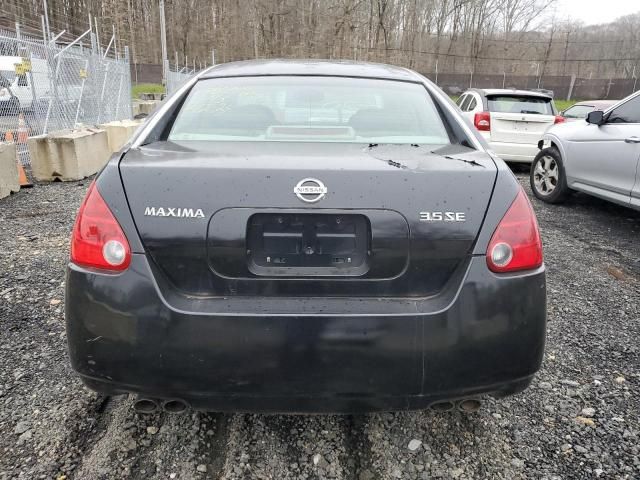 2005 Nissan Maxima SE