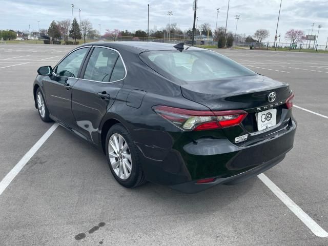 2021 Toyota Camry LE