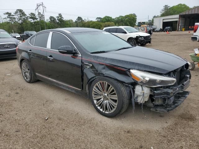 2016 KIA Cadenza Luxury