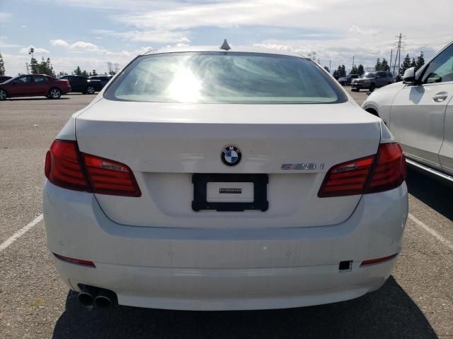 2011 BMW 528 I