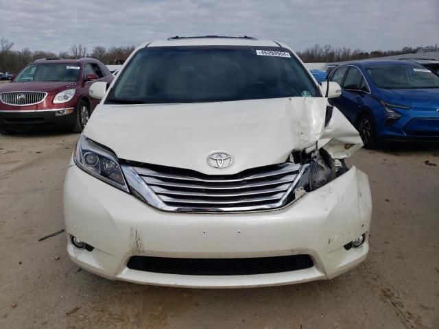 2017 Toyota Sienna XLE