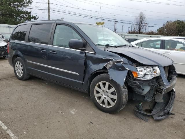 2013 Chrysler Town & Country Touring