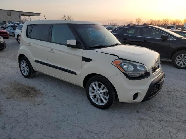 2013 KIA Soul +