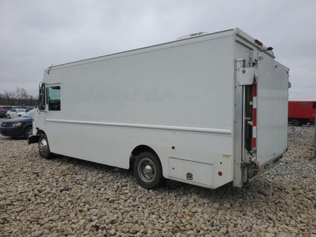 2014 Freightliner Chassis M Line WALK-IN Van