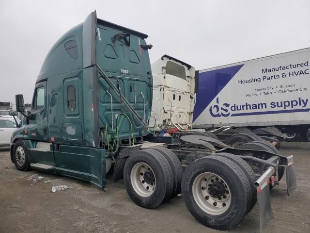 2016 Freightliner Cascadia 125