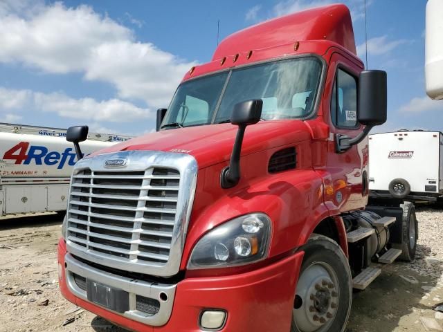 2017 Freightliner Cascadia 113