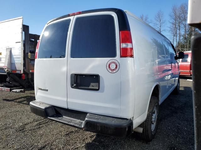 2020 Chevrolet Express G2500