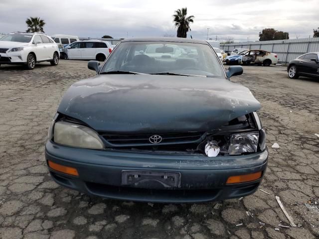 1996 Toyota Camry DX