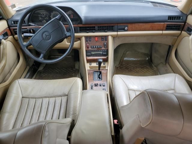 1987 Mercedes-Benz 560 SEL