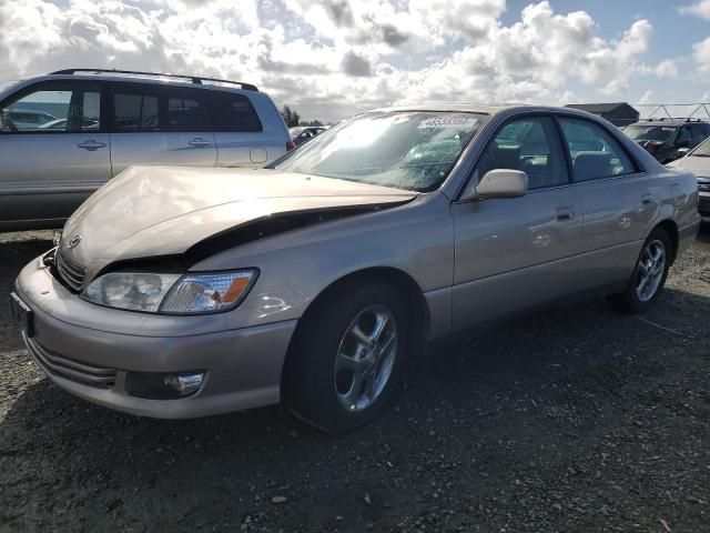 2000 Lexus ES 300