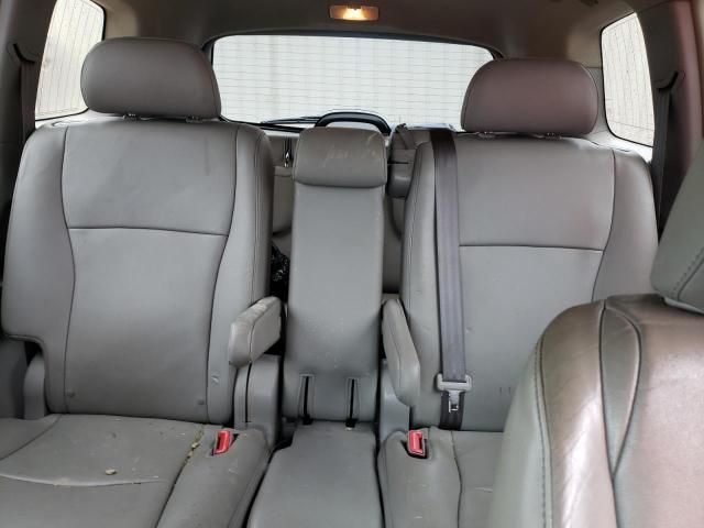 2013 Toyota Highlander Base