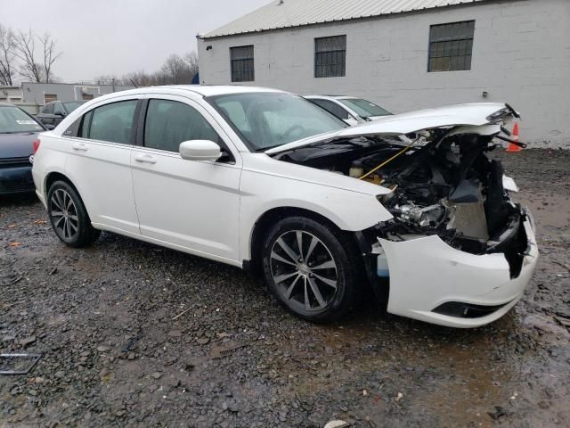 2012 Chrysler 200 Touring