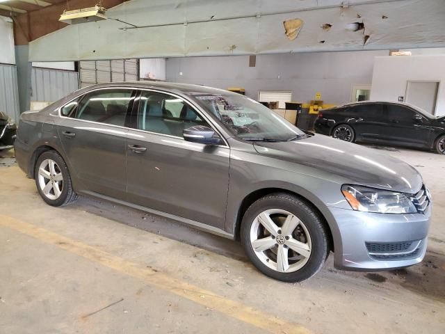 2013 Volkswagen Passat SE