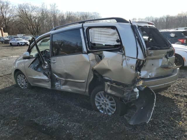 2008 Toyota Sienna XLE