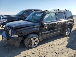 SUV salvage a la venta en subasta: 2012 Jeep Patriot Latitude