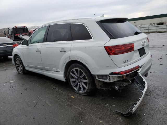 2019 Audi Q7 Premium Plus