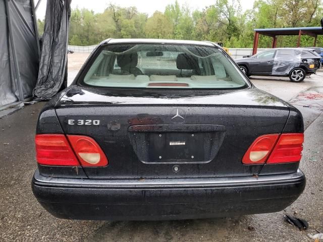 1999 Mercedes-Benz E 320