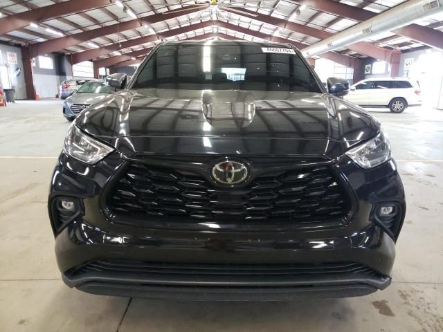 2020 Toyota Highlander L