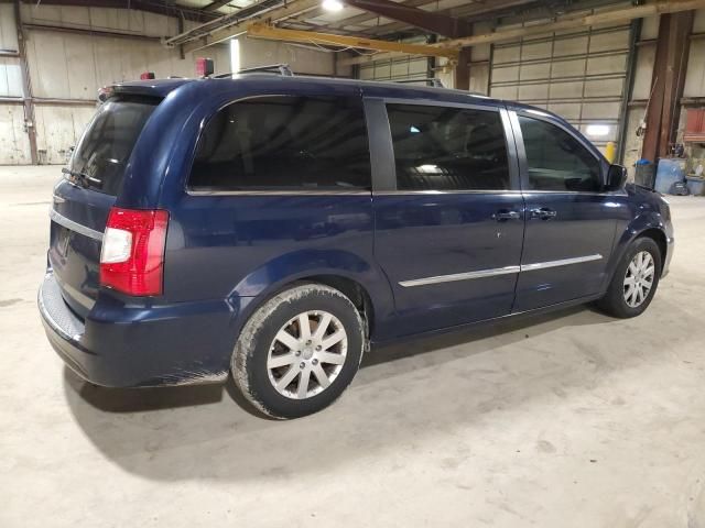 2013 Chrysler Town & Country Touring