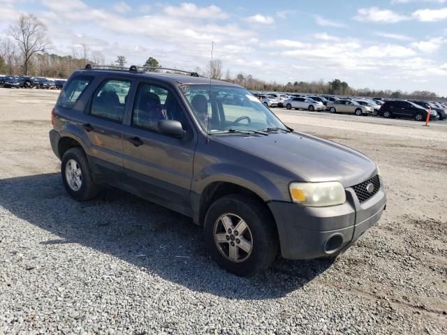 2005 Ford Escape XLS