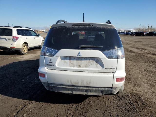 2010 Mitsubishi Outlander ES