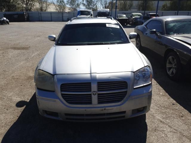 2005 Dodge Magnum R/T