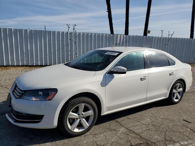 2014 Volkswagen Passat SE