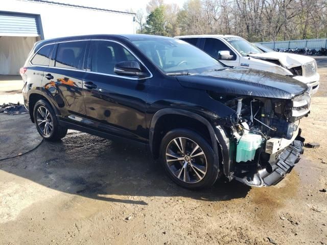 2019 Toyota Highlander LE