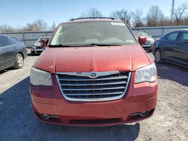 2008 Chrysler Town & Country Touring