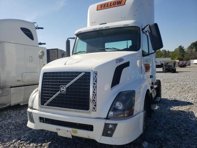 2012 Volvo VN VNL