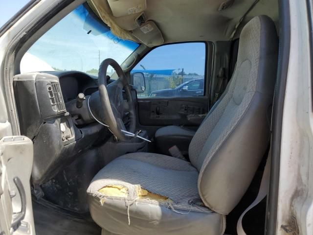 2004 Chevrolet Express G3500