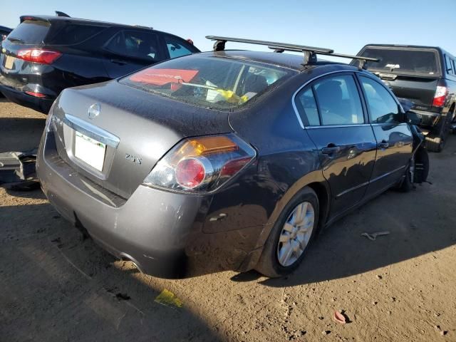 2010 Nissan Altima Base