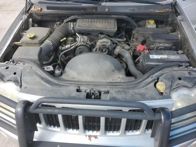 2005 Jeep Grand Cherokee Laredo