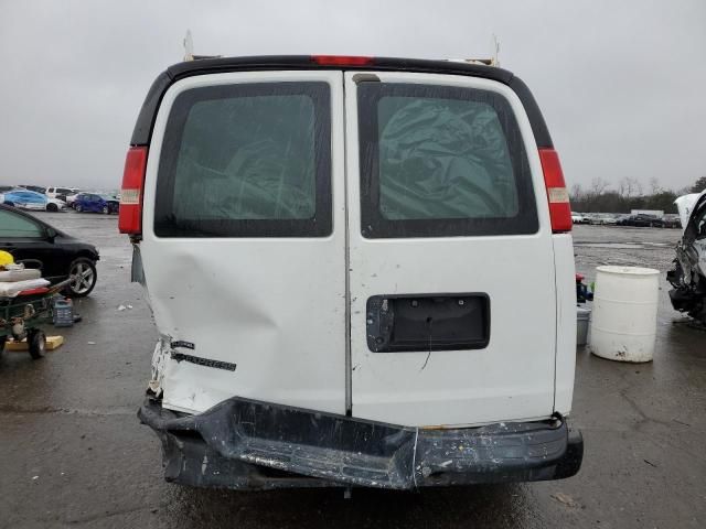 2010 Chevrolet Express G2500