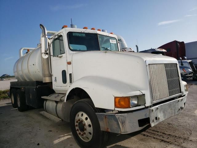 1995 International 9000 9400