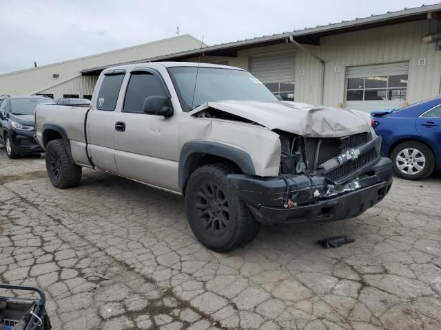 2004 Chevrolet Silverado C1500