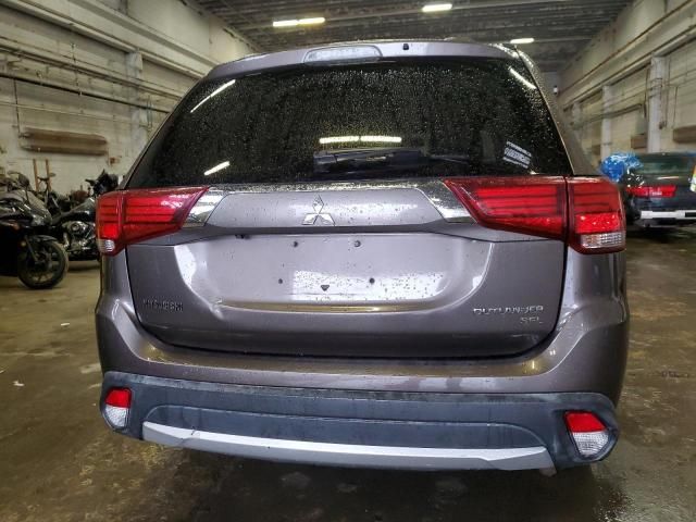 2016 Mitsubishi Outlander SE