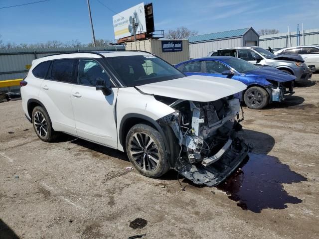 2021 Toyota Highlander XSE