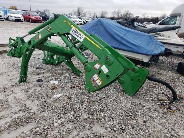 2022 John Deere 520M